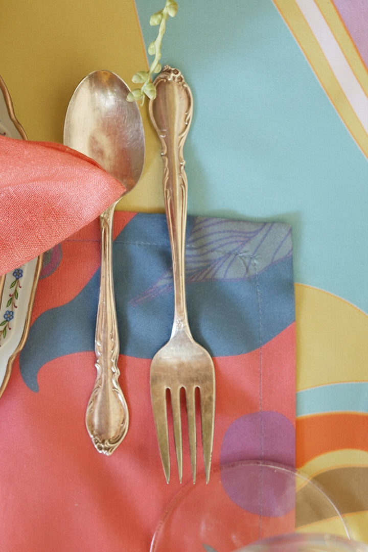 Cocktail Napkins Tropical Paissage in Bright Pink | Set of 4